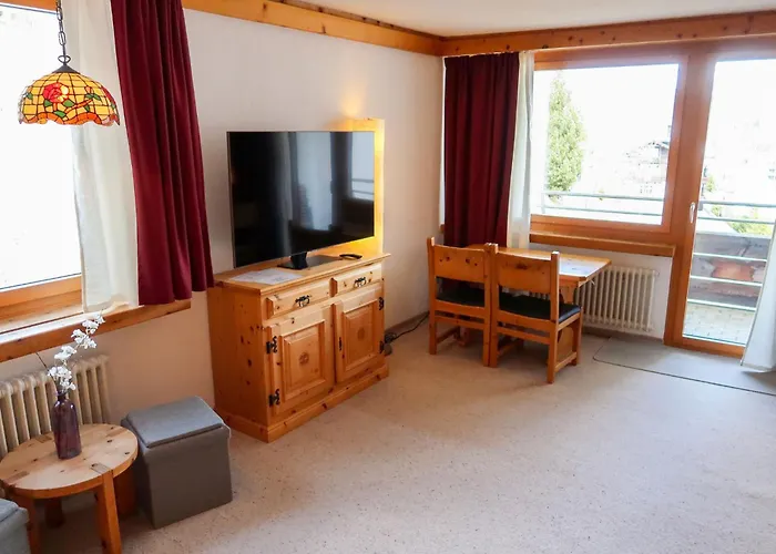 Guardaval 301 By Interhome *